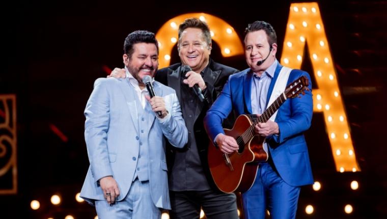 Leonardo e Bruno & Marrone convidam São Paulo para viver uma das noites mais aguardadas da música sertaneja na Mercado Livre Arena Pacaembu