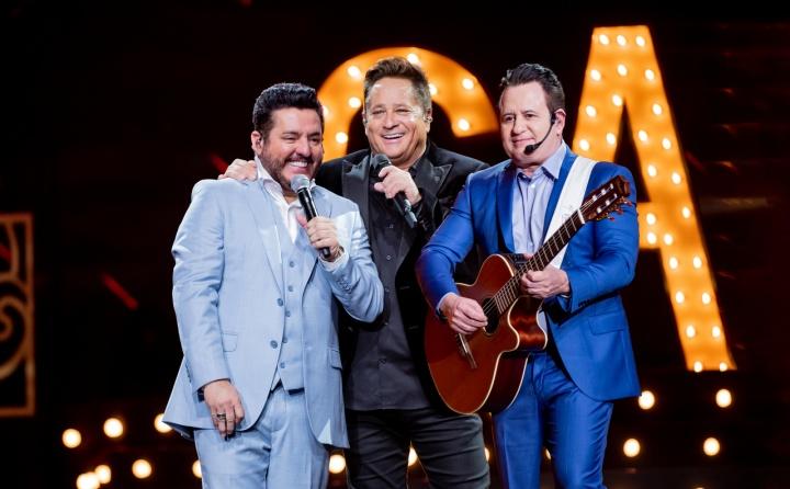 Leonardo e Bruno & Marrone convidam São Paulo para viver uma das noites mais aguardadas da música sertaneja na Mercado Livre Arena Pacaembu