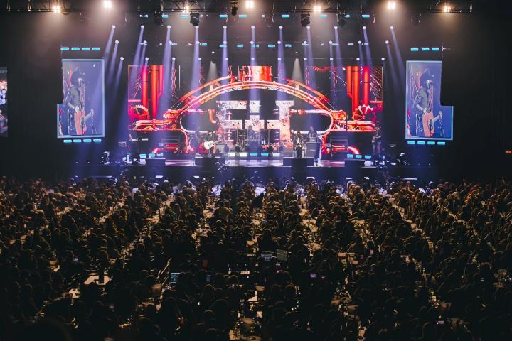 Edson & Hudson anunciam a turnê "30 Anos" na Vibra, em São Paulo