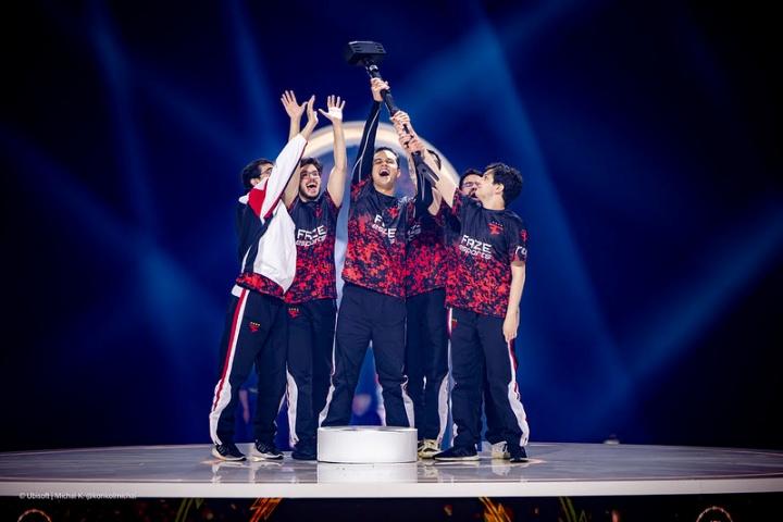 FaZe conquista o bicampeonato mundial de Rainbow Six e amplia soberania brasileira no cenário competitivo do game
