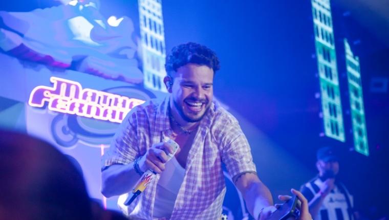 Matheus Fernandes desembarca em São Paulo e promove nova edição do Projeto Anos 2000