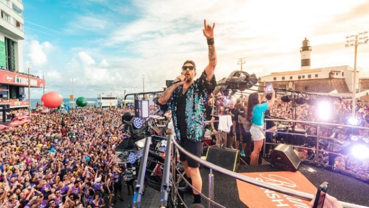 Desfile do bloco EVA promete surpreender a Barra-Ondina no Carnaval 2026