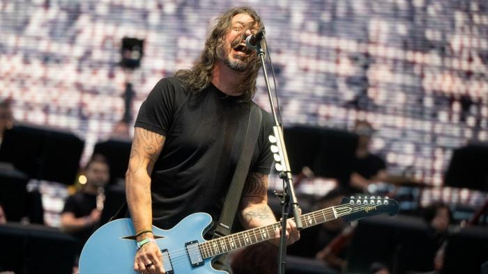 dave-grohl-foo-fighters-2025-foto-scott-dudelson-getty-images-for-coachella-2211123547