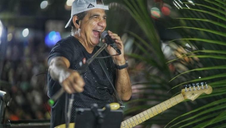 Após 13 anos, Durval Lelys volta a Ribeirão Preto com show de três horas no RP Folia