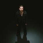 Junior abre novo ciclo com "Labirinto", primeiro single de uma série que desembocará em EP homônimo