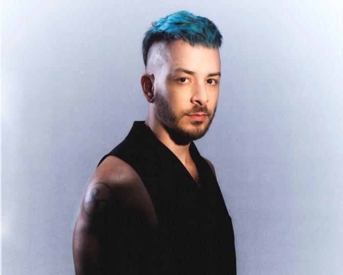 Junior volta a São Paulo com "Solo Tour" e se apresenta na Áudio nesse sábado