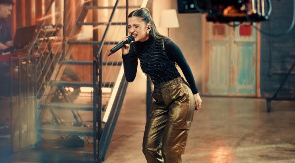 Lis Avancini desafia os próprios limites vocais em single inédito e se consolida no pop gospel