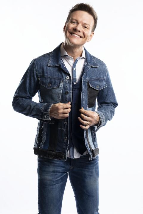 michel-telo-estudio-credito-wirso.jpg