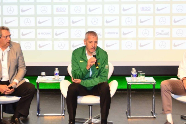 Em 1ª convocação da seleção de basquete, Petrovic chama 24 para Eliminatórias