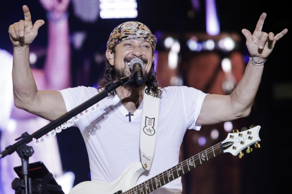 Bell Marques com "40 Carnavais do Camaleão" no Espaço das Américas