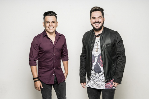 Carlos & Jader se apresentarão na véspera de feriado no Villa Country.