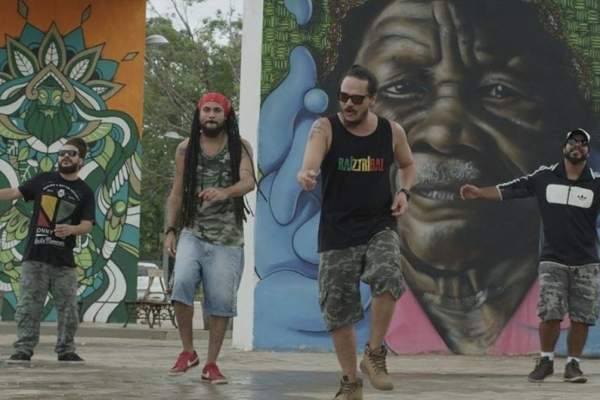 A Banda Raiz Tribal lança novo clipe “Ei, Johnny!” com participação do Jahgun.