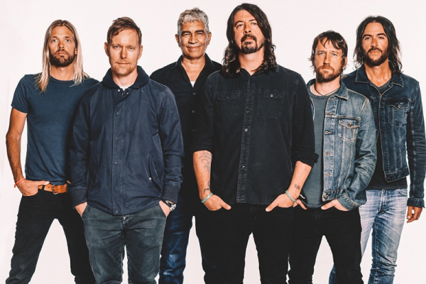 Foo Fighters vence Grammy Awards na categoria “Best Rock Song”.