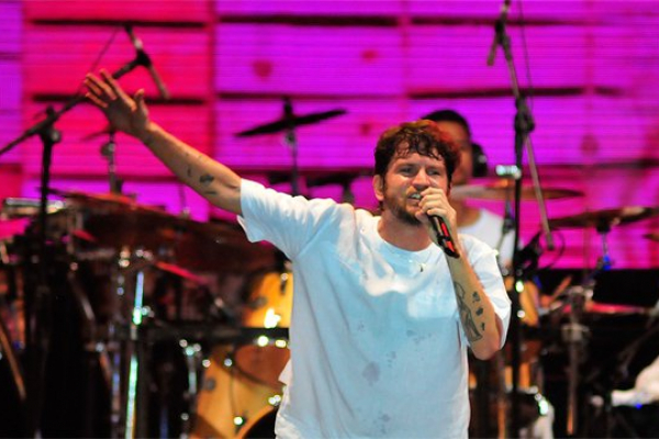 Saulo chega a Sampa com a festa “Que Amor é Esse?” Na Audio.