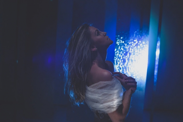 Obra adaptada de Nelson Rodrigues, Valsa #6 estreia turnê em São Paulo.