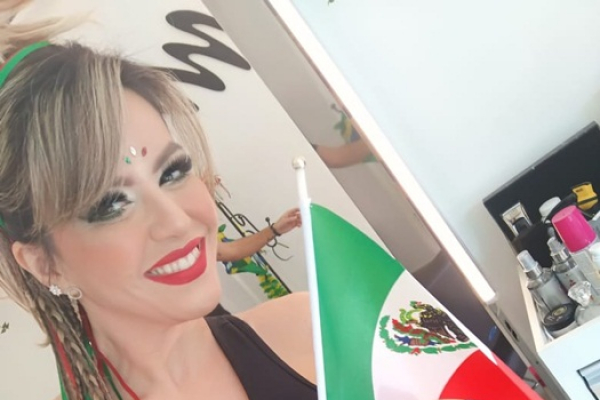 Ex Panicat Tânia Oliveira participa de Editorial para Copa do Mundo