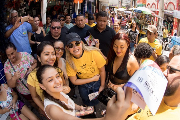 Com projeto #TeVejoEmTodosOsCantos Marília Mendonça surpreende fãs