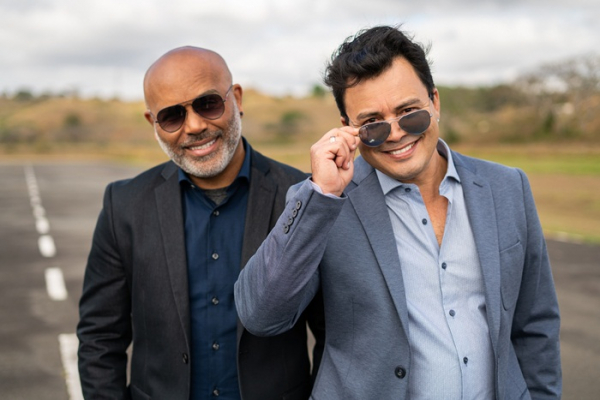 Rick & Renner lançam nova versão de "Ela é Demais"