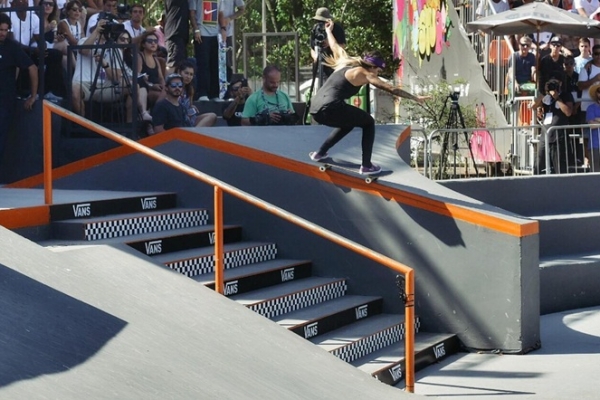 Letícia Bufoni, Kelvin Hoefler, Pedro Barros e Yndiara Asp são os grandes campeões do STU