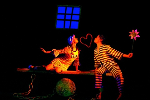 Teatro Negro de Praga traz espetáculo “Antologia” a São Paulo