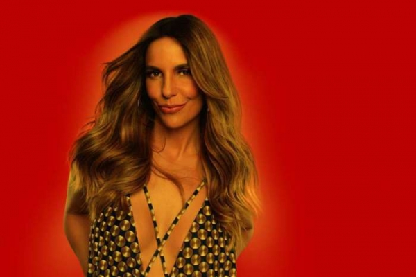 A Diva Ivete Sangalo lança o EP “Carnaval com Ivete – Live Experience”