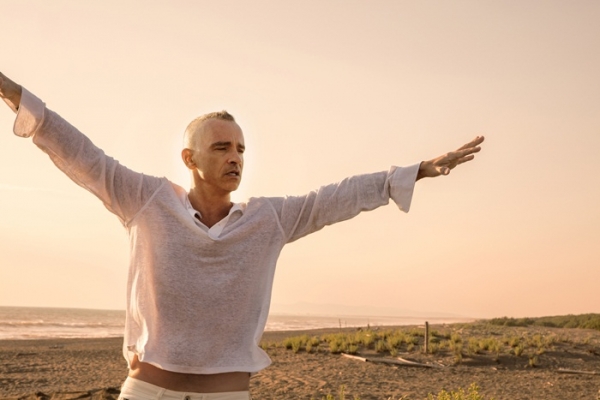 Eros Ramazzotti chega ao Espaço das Américas com turnê "Vita ce n'è world tour"