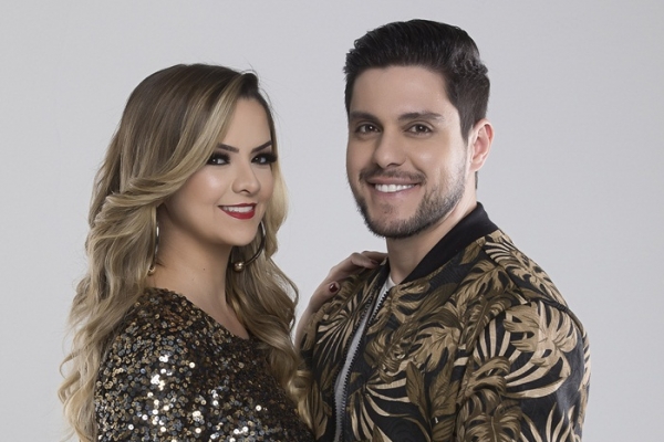Maria Cecília e Rodolfo anunciam a gravação do 5º DVD da carreira