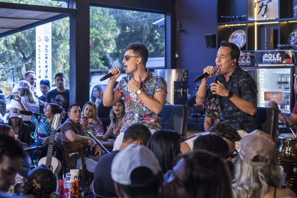 PH e Michel voltam ao Villa Country para show especial