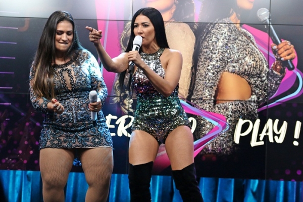 Aperte o Play, as coleguinhas Simone e Simaria estão de volta!