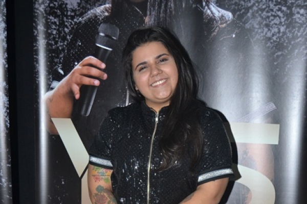 Yasmin Santos grava DVD em São Paulo com participações de peso em SP