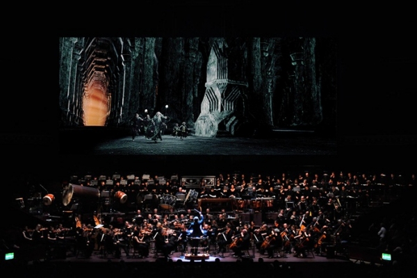 O Senhor dos Anéis: A Sociedade do Anel chega ao Espaço das Américas