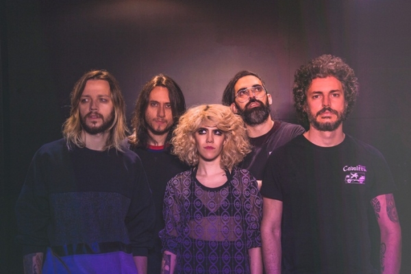 Banda Supercombo se apresenta em Guarulhos