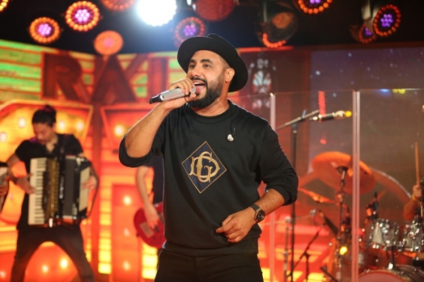 Raí Saia Rodada lança álbum e videoclipe de “Era Eu”