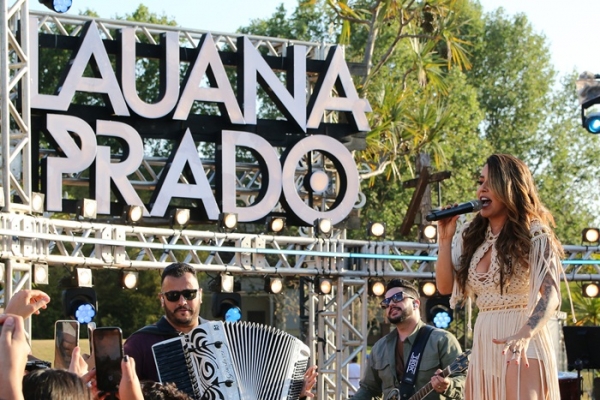 Lauana Prado apresenta hoje, “Livre-Vol.1”. Projeto tem Participação de Bruno & Marrone e Matheus & Kauan