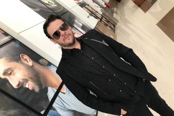 Anthony Carrera apresenta à romântica “Como a Primeira Vez”