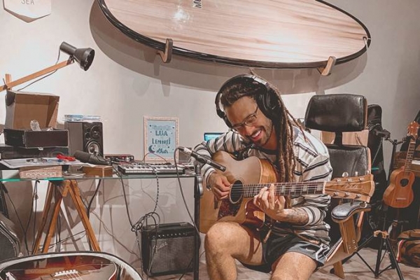 Gabriel Elias apresenta prévia de novo álbum em Live