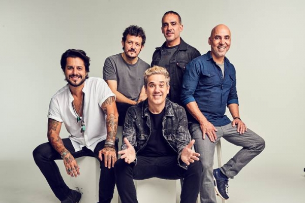 Jota Quest fará Live "A Voz do Coração" neste sábado