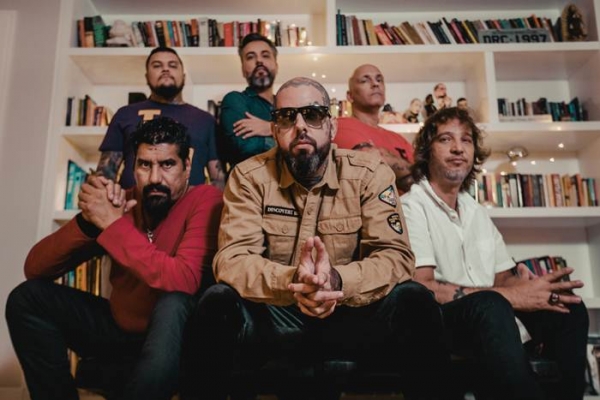 Com clipe emocionante, Detonautas presta homenagem aos profissionais que trabalham durante a pandemia