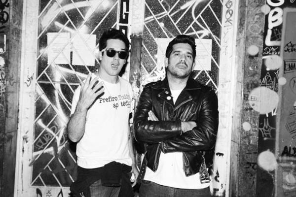 30 anos sem Cazuza - Flausino e Sideral lançam "Essas Canções de Amor"