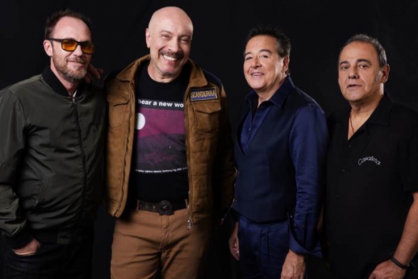 89FM comemora 35 anos com show da banda Ira! Em Drive-in das Américas