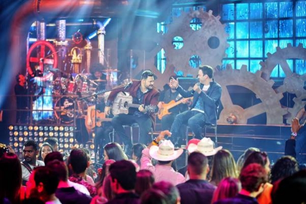 João Bosco & Vinícius encerram Agrishow Experience 2020 em formato de live