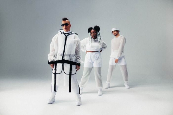 “Vício” - Gloria Groove lança mais uma faixa do EP com clipe dançante!