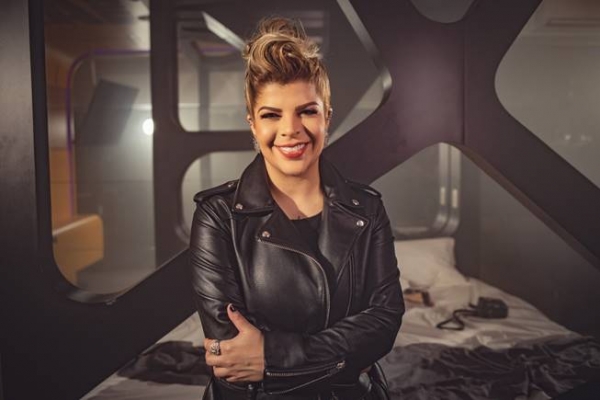 “Namorando Bloqueia” mostra ao mercado a nova Paula Mattos