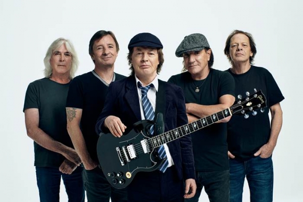 AC/DC recarrega para 2021 com o videoclipe "Realize"