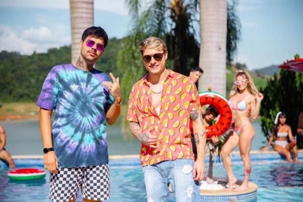 Lucca e Mateus lançam clipe de "Namorar Não Dá Mais"