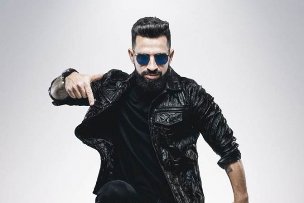 Dennis se apresenta hoje no “BBB 21” e lança campanha de remix