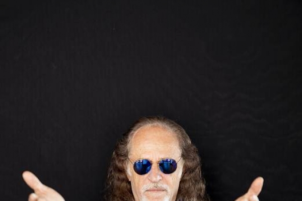 Espaço das Américas recebe Alceu Valença