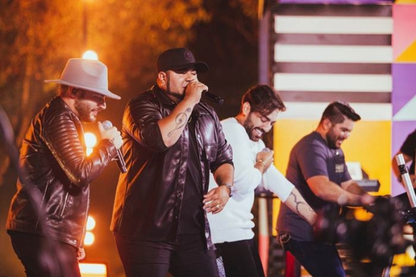 "Faxina", parceria inédita entre Guilherme & Benuto e Os Barões da Pisadinha, é o primeiro lançamento do Casa Filtr