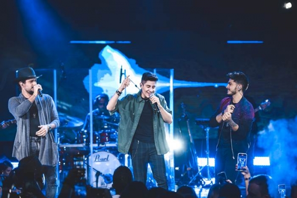 Zé Felipe & Miguel e Hugo Henrique apresentam “Breu”