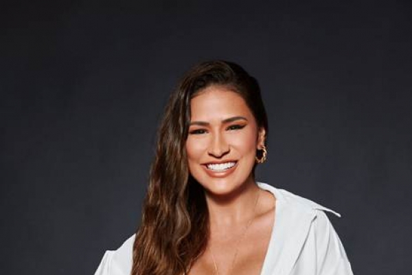 Em nova fase, Simone segue no sertanejo e prepara repertório inédito